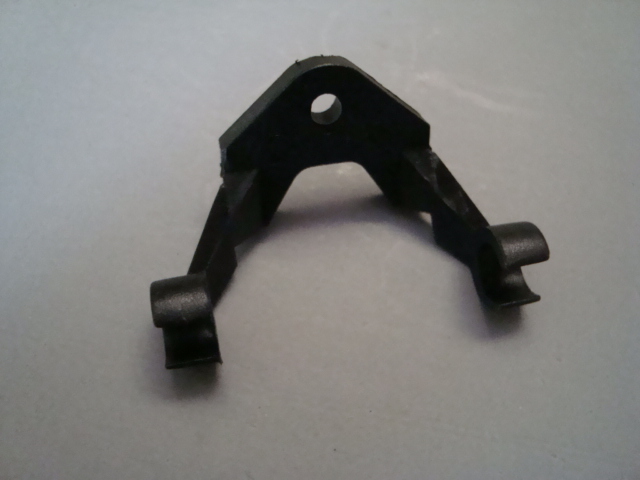 Bracket , Fuel Filter 