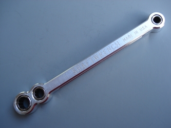 ShaftWrench tool for gripping smooth shafts, how to secure a smooth shaft with marring