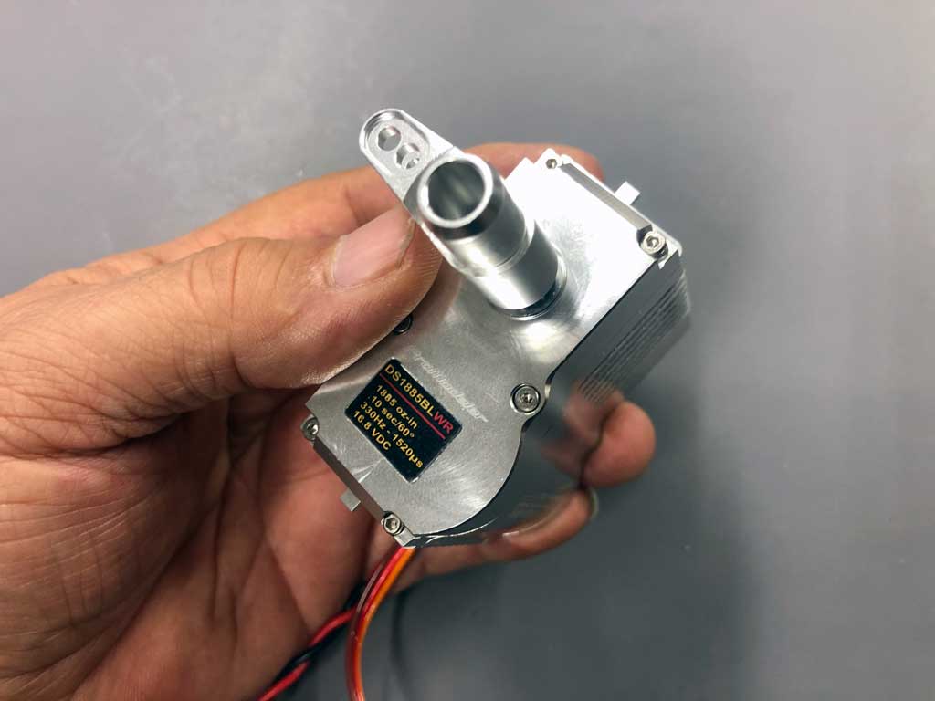 X-MAXX 15T-horn